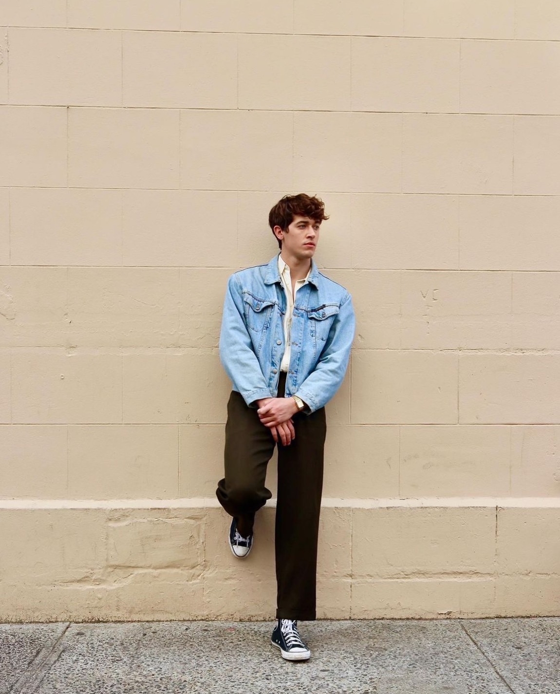 英格蘭男演員Tom Blyth吐露自己不會再染金髮