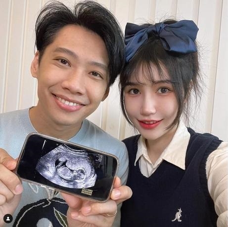 YouTuber「這群人」成員尼克和女友Ashly在2020年結婚