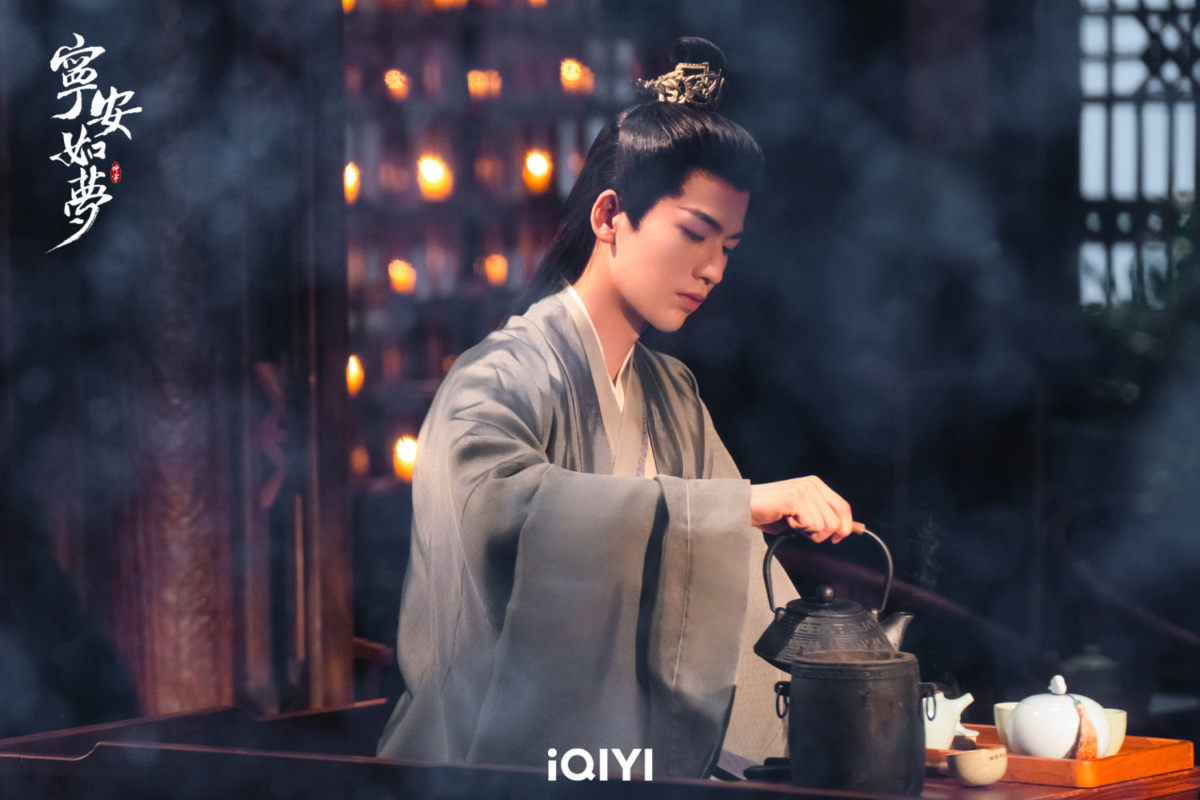 「謝危」前世和今生都愛著「姜雪寧」,至死不渝。