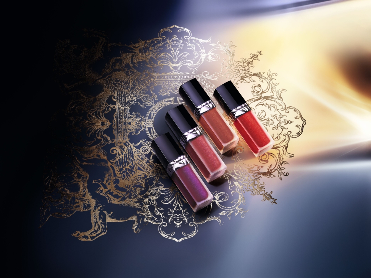 迪奧超完美晶緻唇露–杜樂麗花園限量版(NT$1,600)