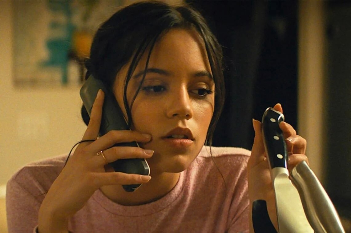 Jenna Ortega身高155公分個子嬌小