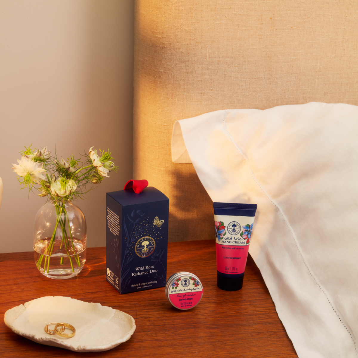 NYR 尼爾氏 野玫瑰亮采禮盒，NT$680