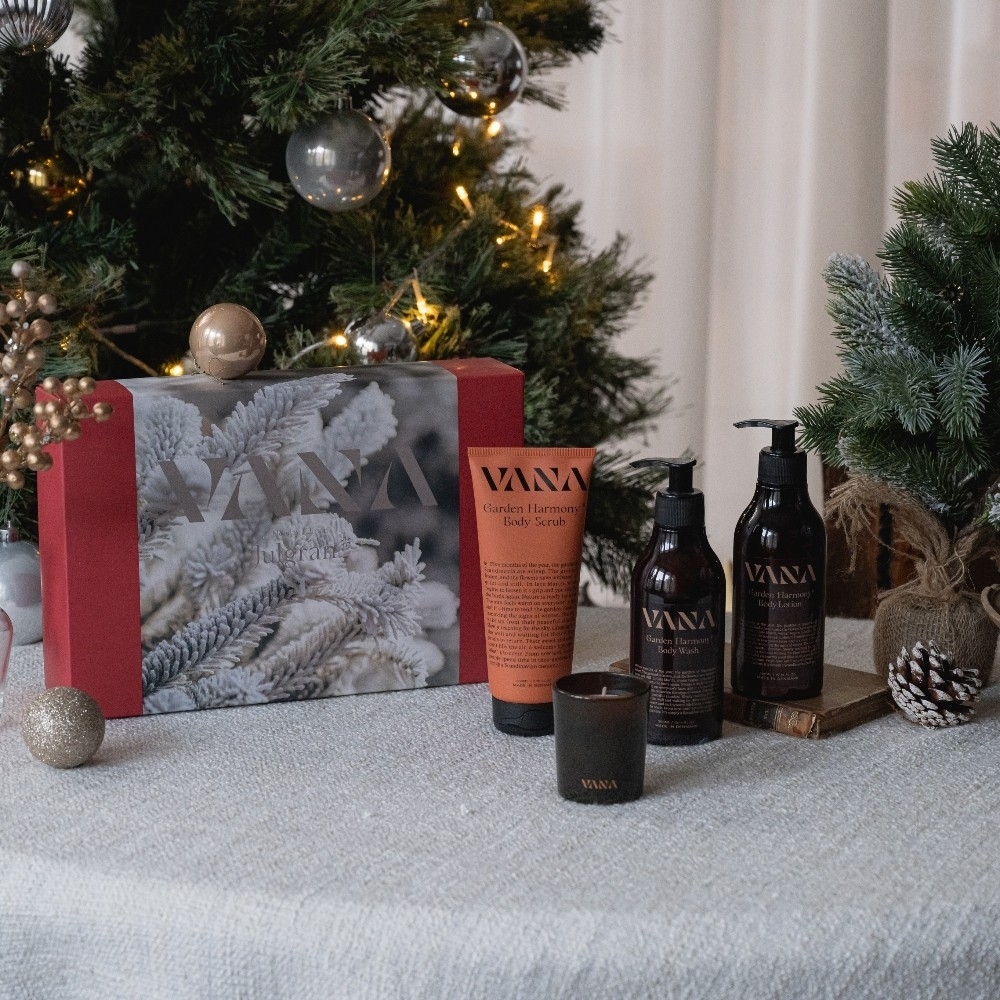 VANA 北歐花園香氛身體情 洗沐保養四入禮盒，NT$1,990