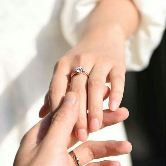 呂秋遠律師認為，結婚在台灣的社會結構裡，或是說全亞洲的體系裡對於女人來說，就是一件「穩賠不賺」的事情