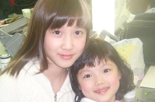 朴恩斌、金裕貞從《秘密之門》開始建立童星之間的神仙友誼。