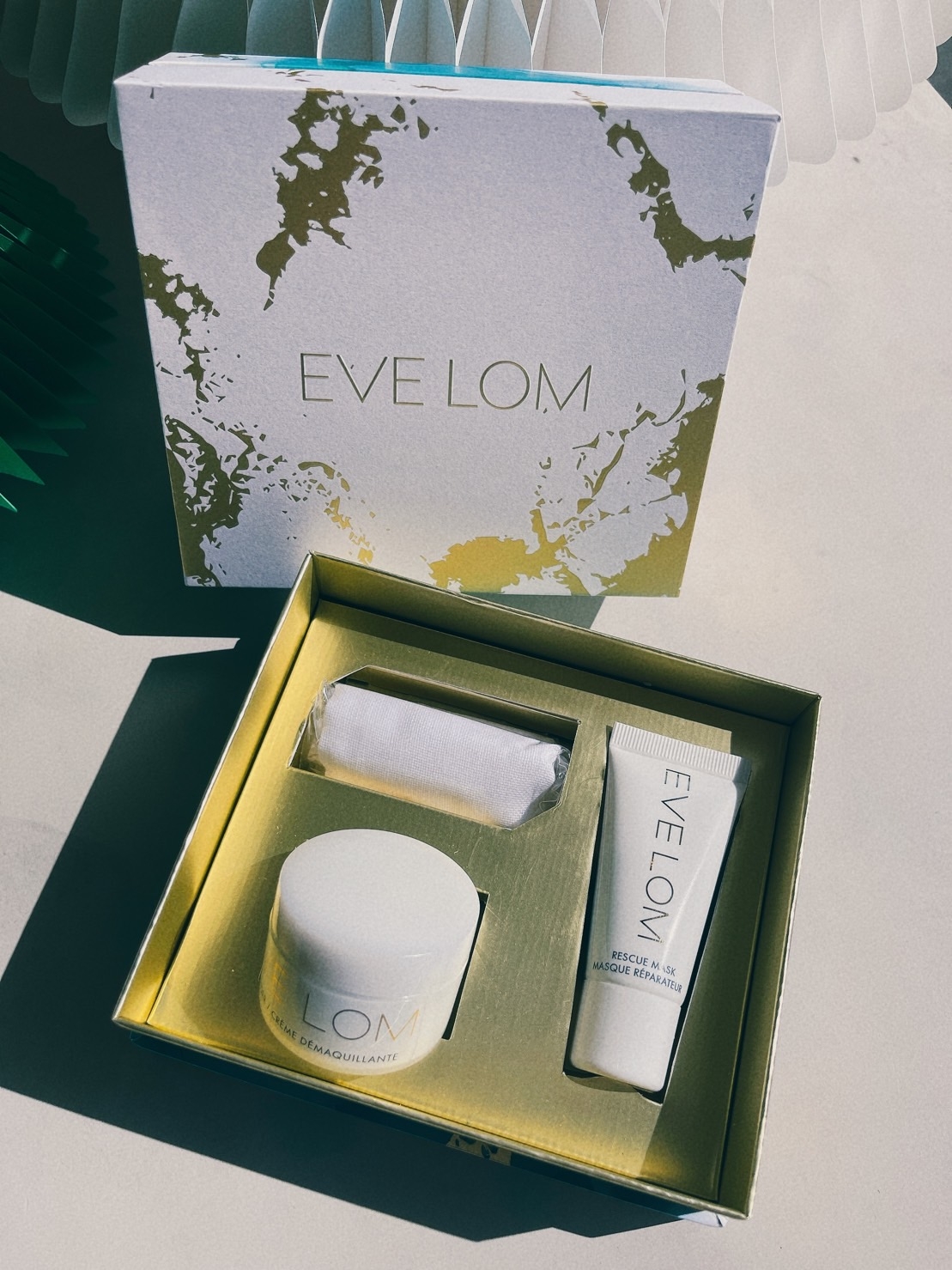 EVE LOM 全能潔淨亮顏組，NT$990