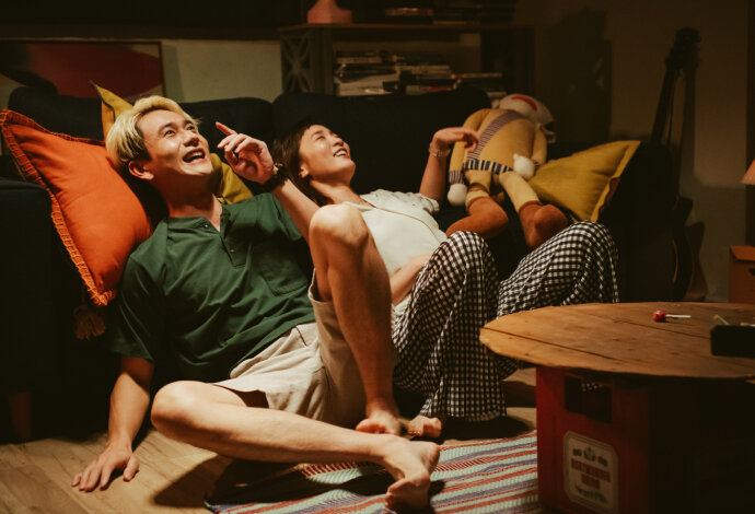 《非殺人小說》劉冠廷和王淨飾演一對同居情侶。