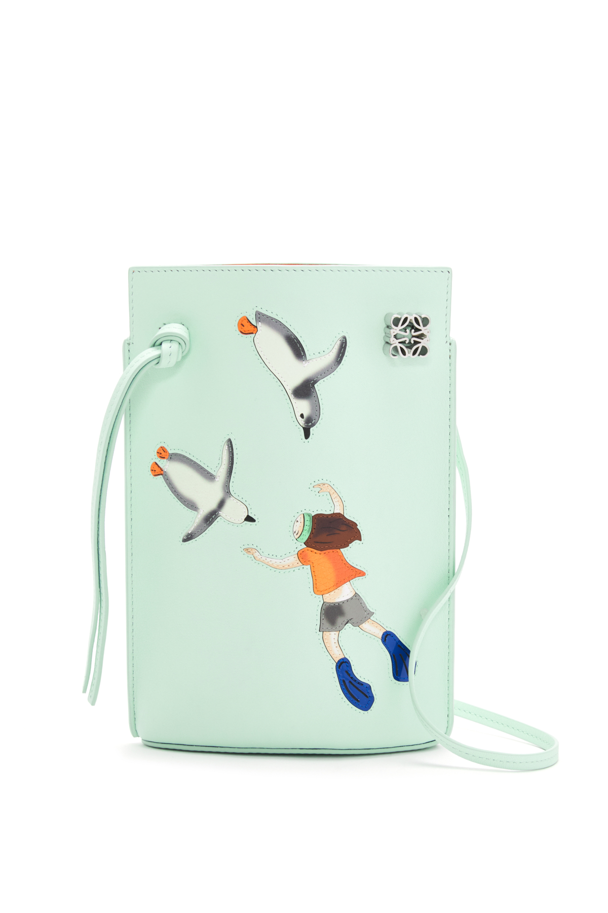LOEWE 藍綠色企鵝刺繡小牛皮迷你肩背包,NT$37,000
