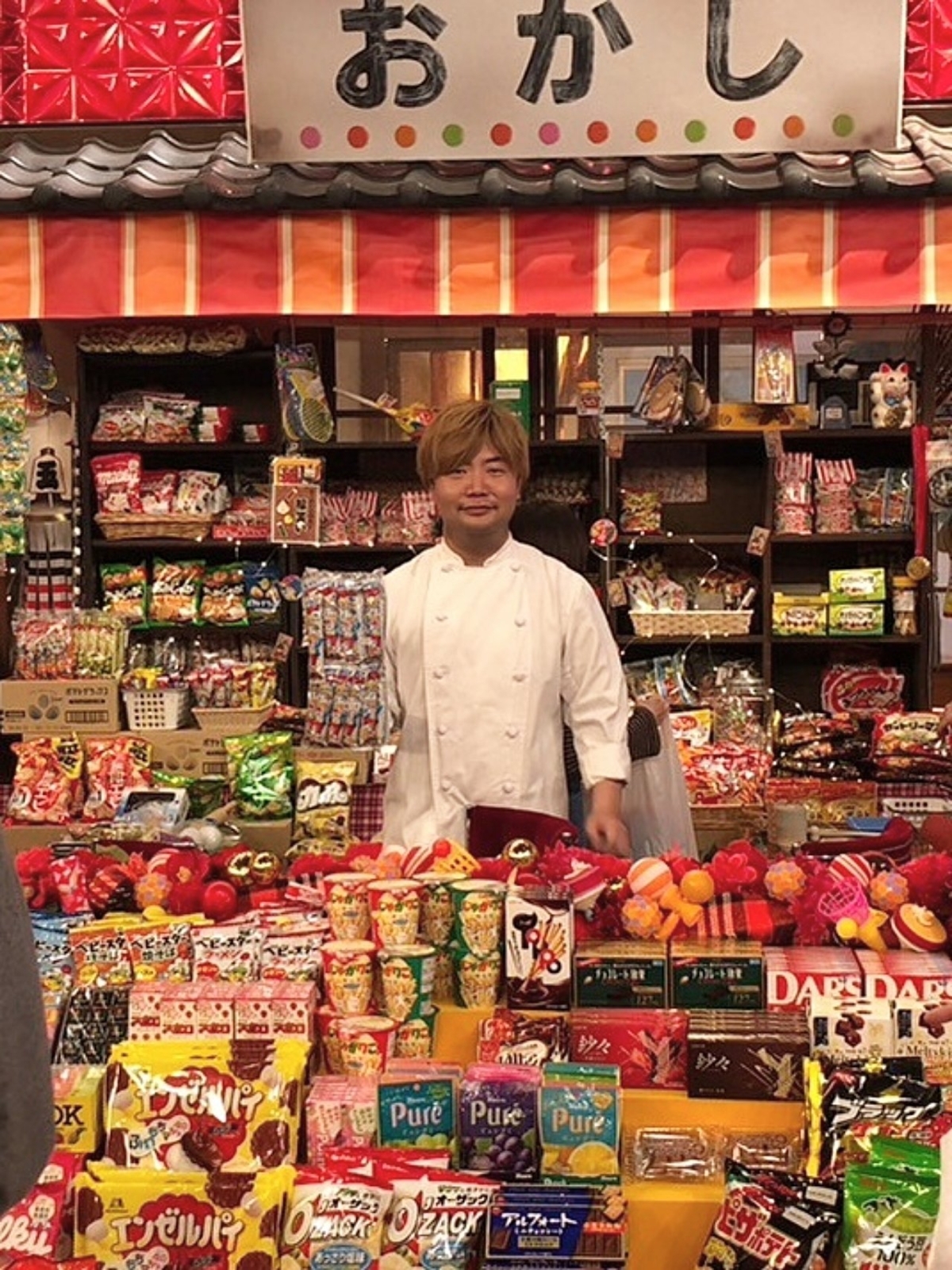 日本零食建築師本尊