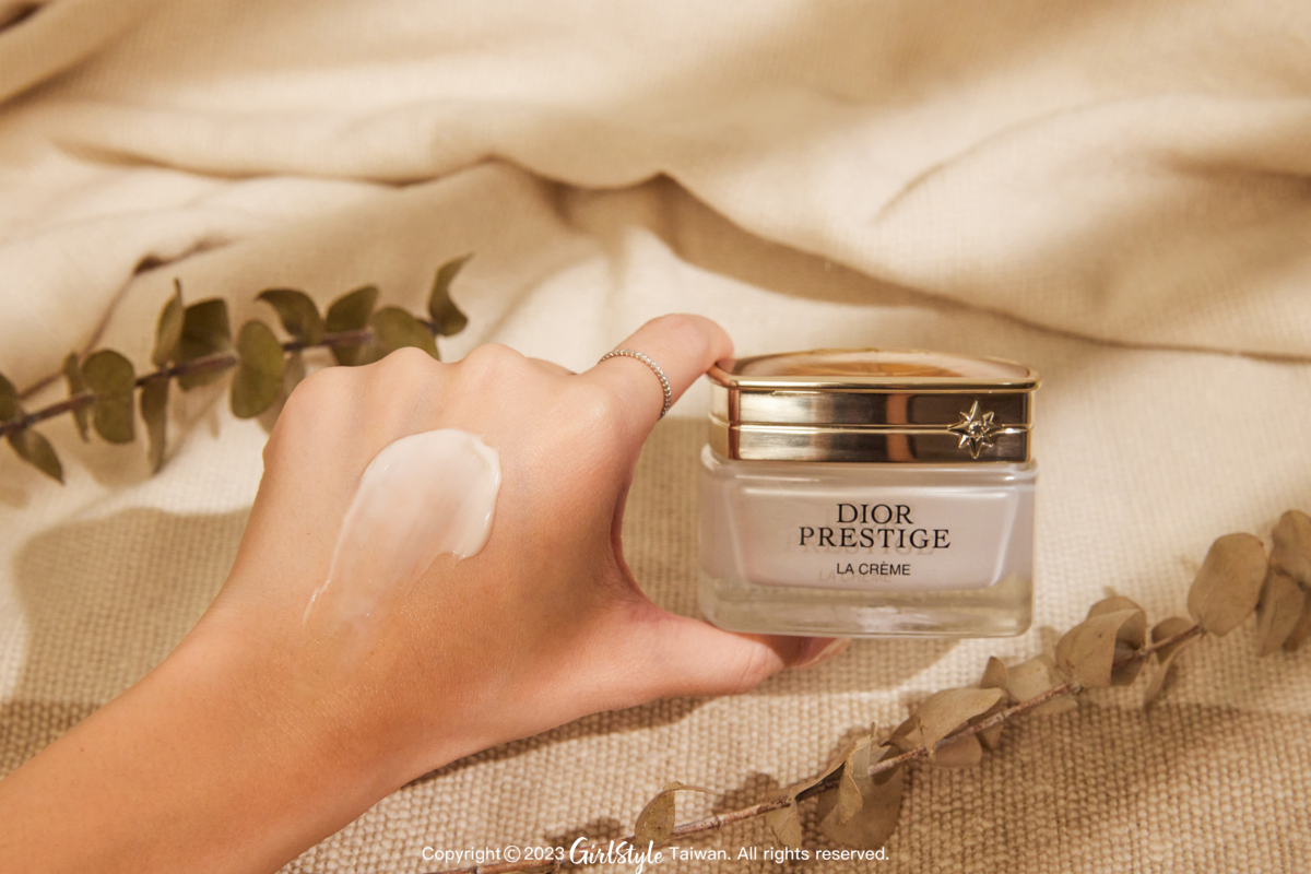 迪奧 精萃再生玫瑰賦活乳霜50ML，NT$14,300