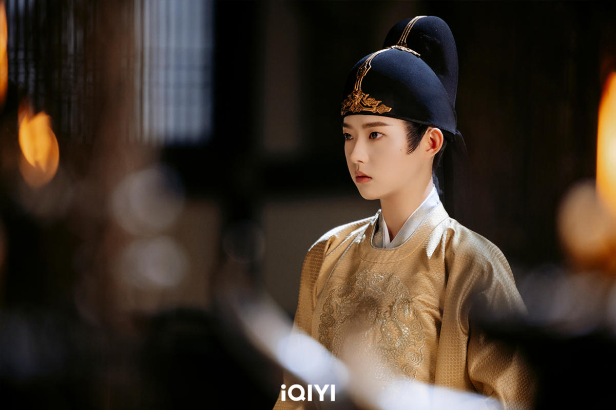 《一念關山》梧國公主「楊盈」男裝扮相很有少年感。