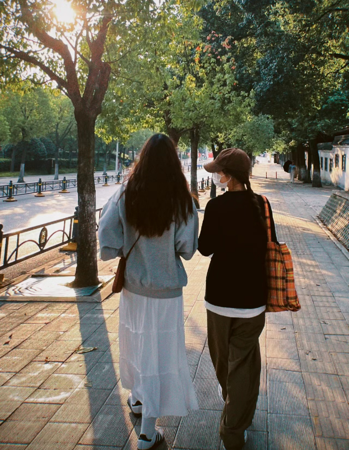 冬天解便秘第三招：餐後慢慢散步