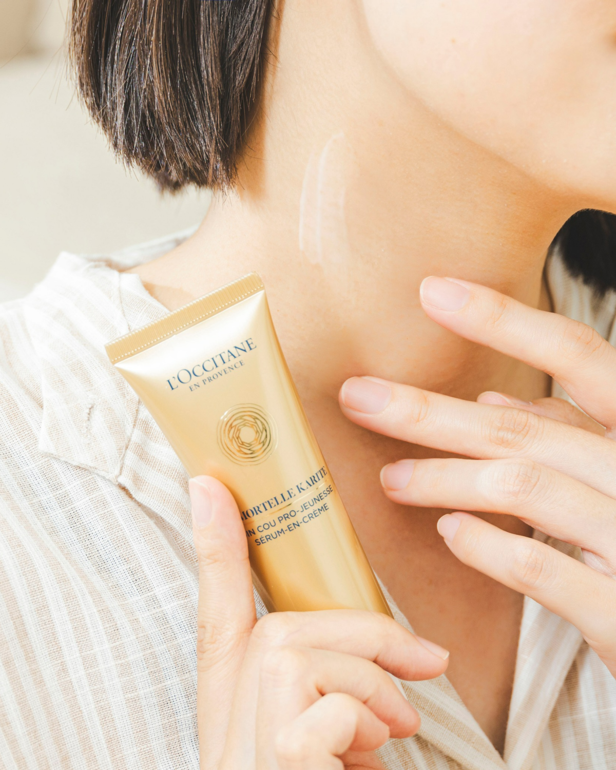 L'OCCITANE歐舒丹乳油木蠟菊賦活美頸霜50ml，NT$2,350