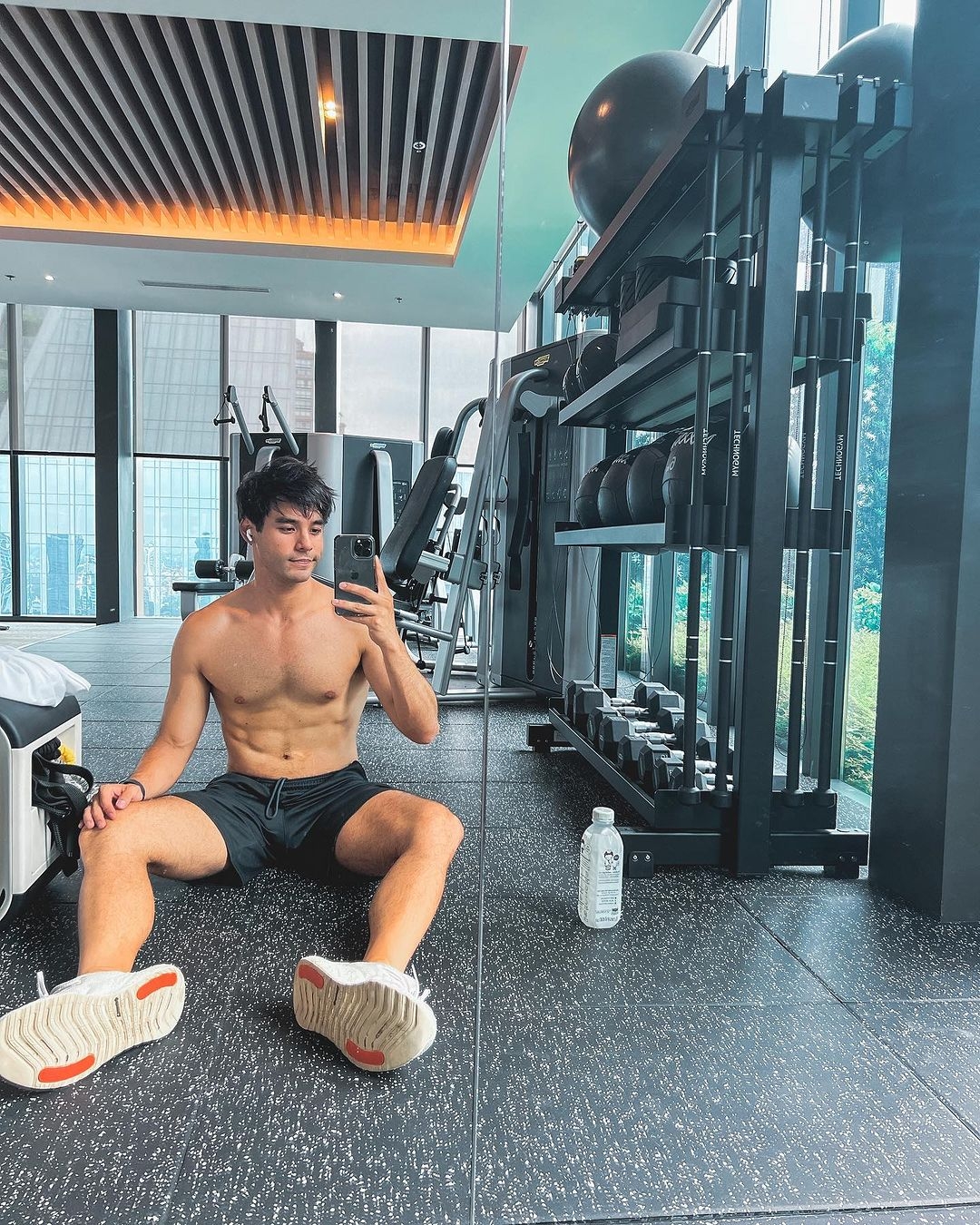 戴凱文健身鍛鍊好身材。