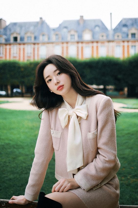 選一套跨年妝容和服裝