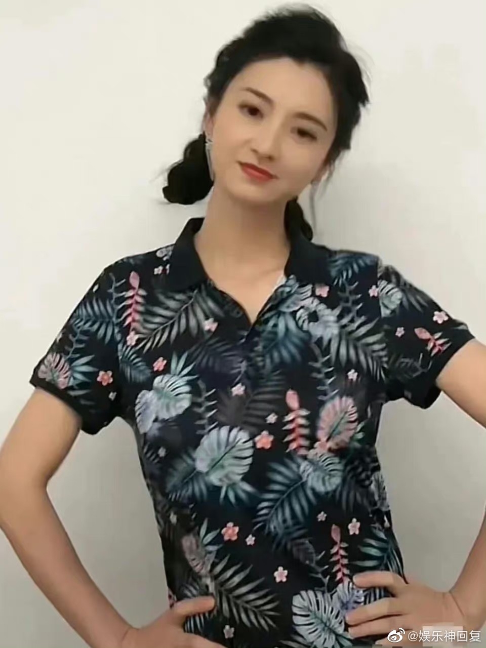 斕曦私下穿搭。