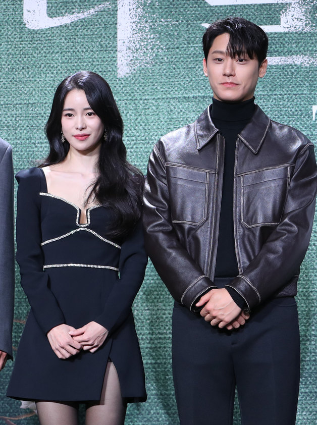 《黑暗榮耀》「李到晛、林智妍戀情被爆出得當下，許多人都以為是愚人節玩笑。