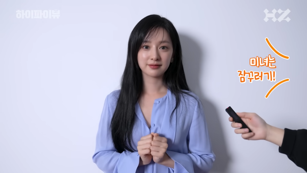 工作人員：「美女是瞌睡蟲呢~」