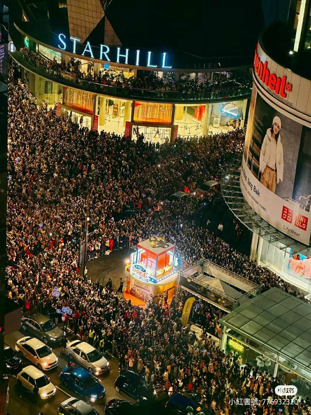 馬來西亞KLCC廣場跨年人潮滿滿