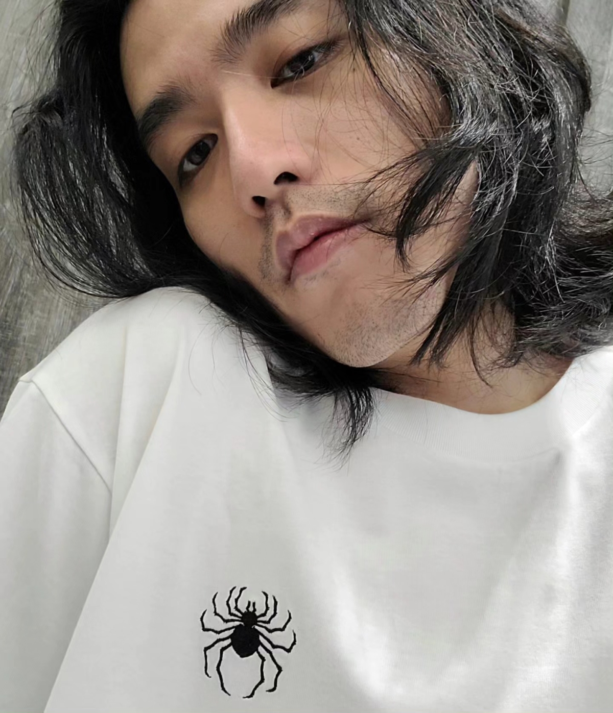 RJ 廉傑克曼以一頭長髮造型深植人心