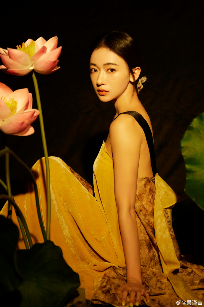 于正《延禧攻略》捧紅吳謹言。