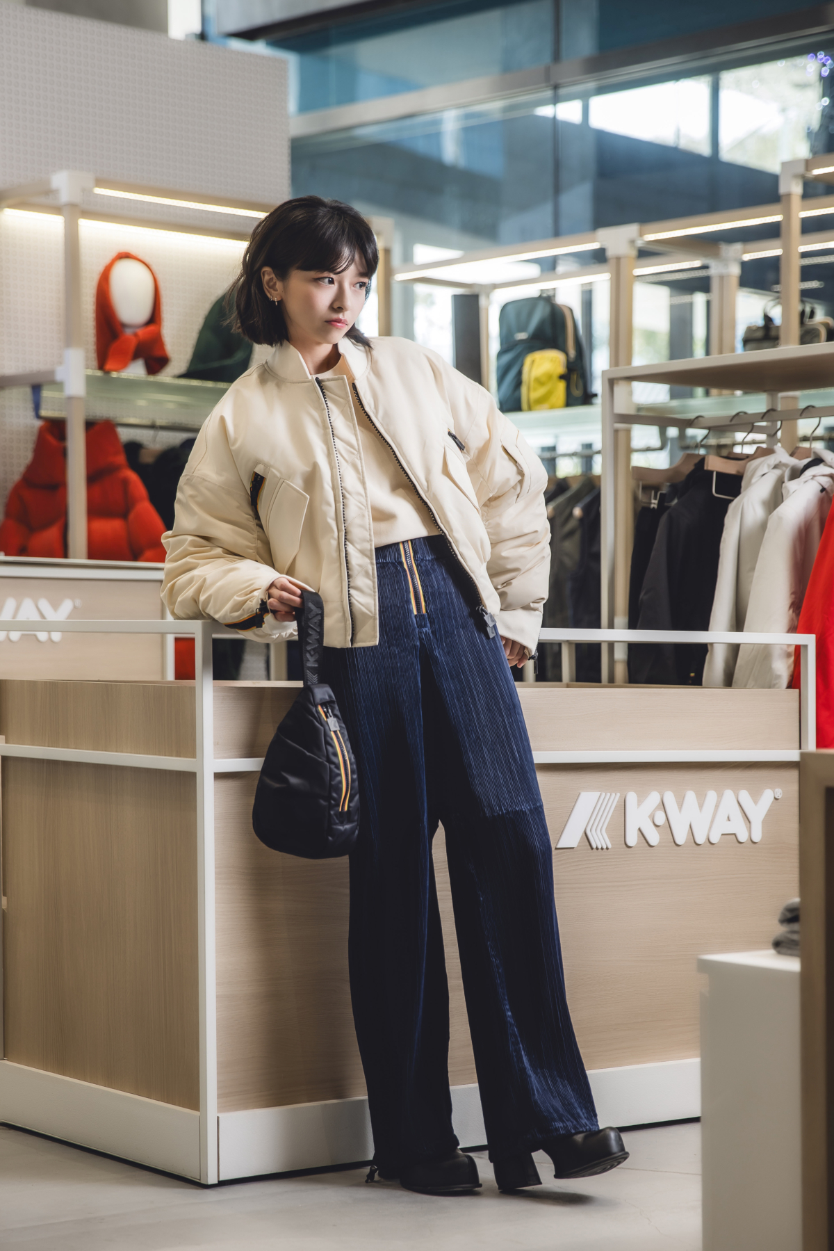 法國機能潮服K-WAY台灣首店開幕,陳姸霏演繹Z世代繽紛晴雨時尚!