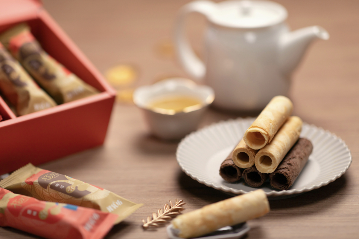 鮮乳坊用旗下高品質鮮乳製作出蛋捲禮盒