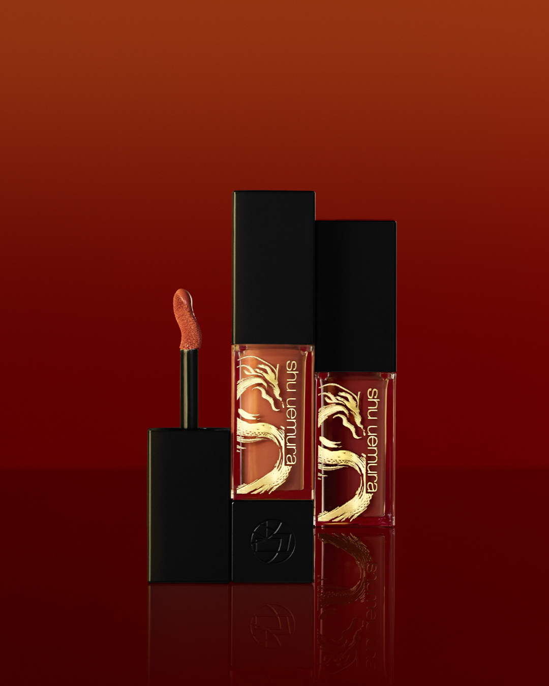 植村秀 無色限奶油緞光唇釉，NT$1,200