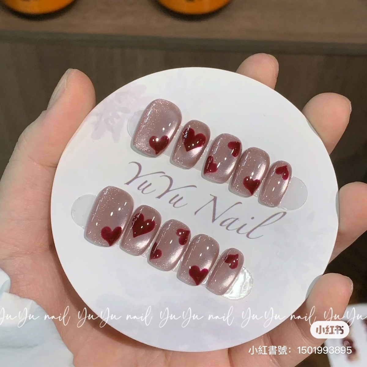 愛心貓眼光療推薦06:紅色小愛心貓眼