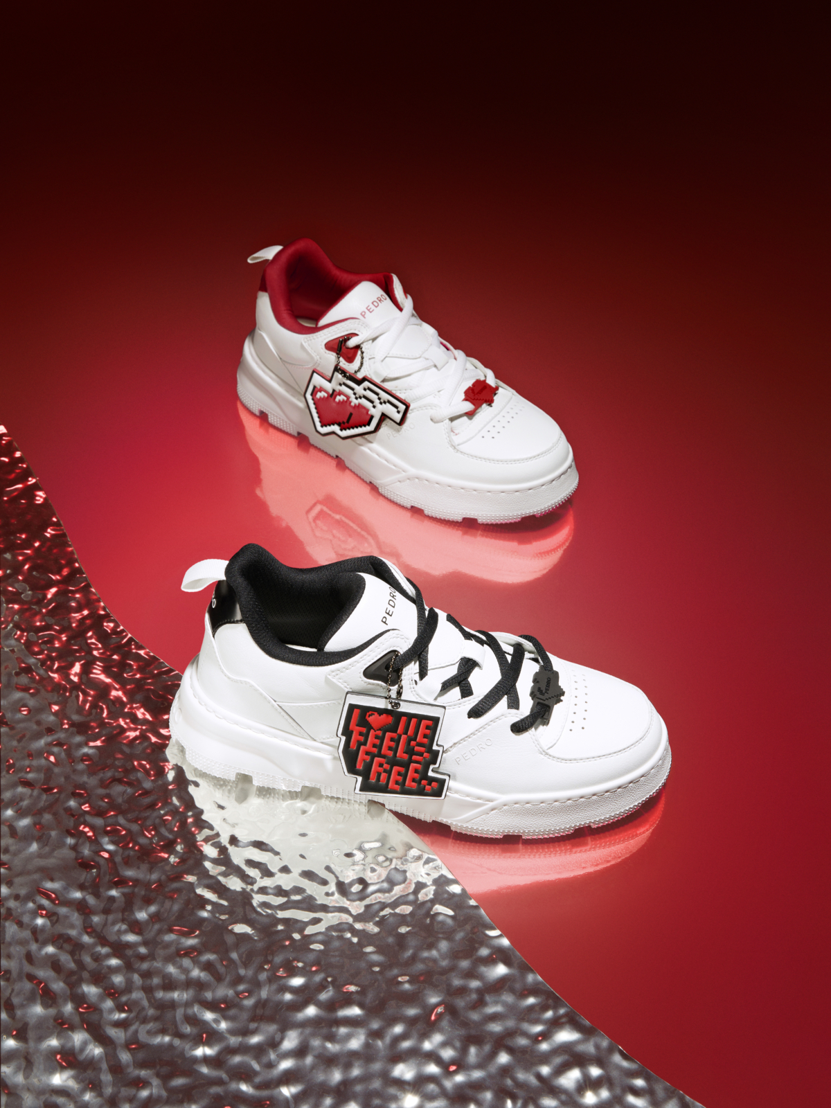 PEDRO以虛擬世界元素推出Unisex情侶單品彰顯穿搭小心機