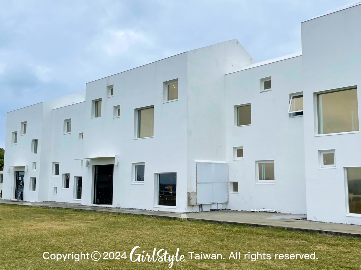 面海的純白系民宿-日日旅海