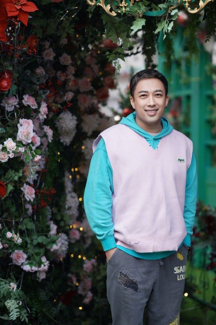 中國金牌製作人于正自帶話題,行事作風充滿爭議。