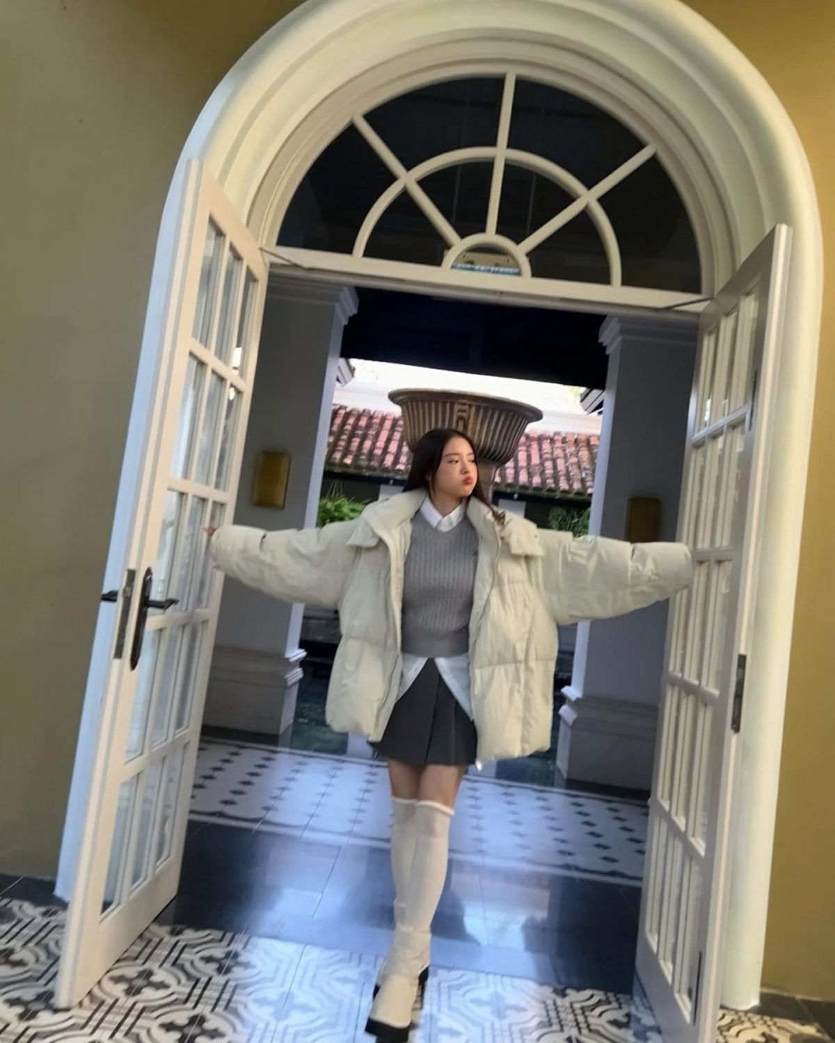 李世榮的甜辣風羽絨衣穿搭