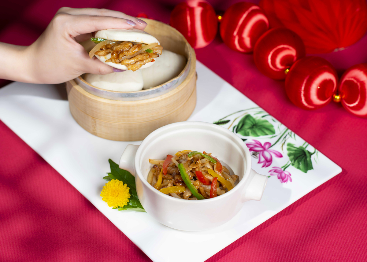 台北遠東香格里拉 新春限定夢幻酒吧Dream Bar 節慶主菜「醬爆松板肉佐蒸刈包」788元