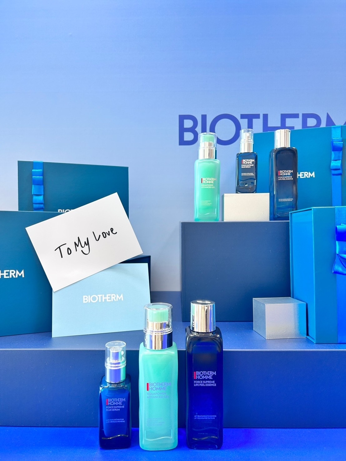 碧兒泉精心挑選男友最愛TOP 3熱賣明星保養,搭配「活力藍」情人節禮盒讓愛情更添驚喜。