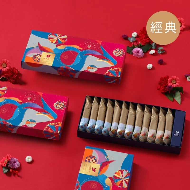 青鳥旅行的蛋捲禮盒包裝優雅