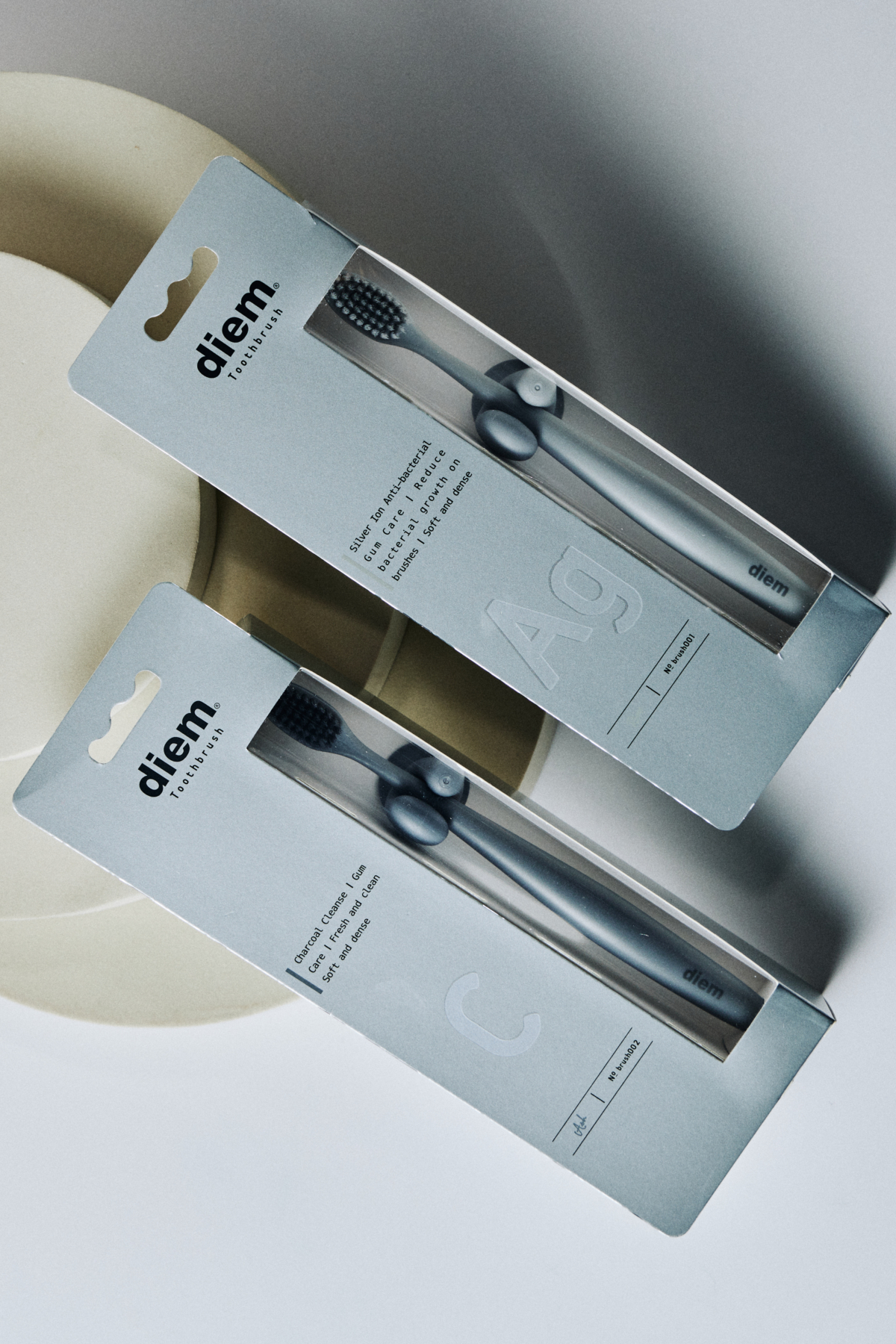 diem 護齦牙刷(竹炭/銀離子兩款),各NT$150