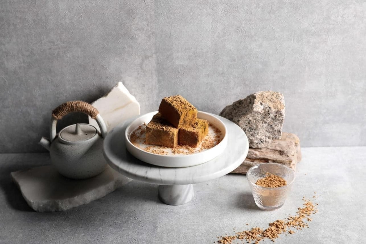 「Torori天使蕨餅」台灣限定「東方美人蕨餅」茶香濃郁。