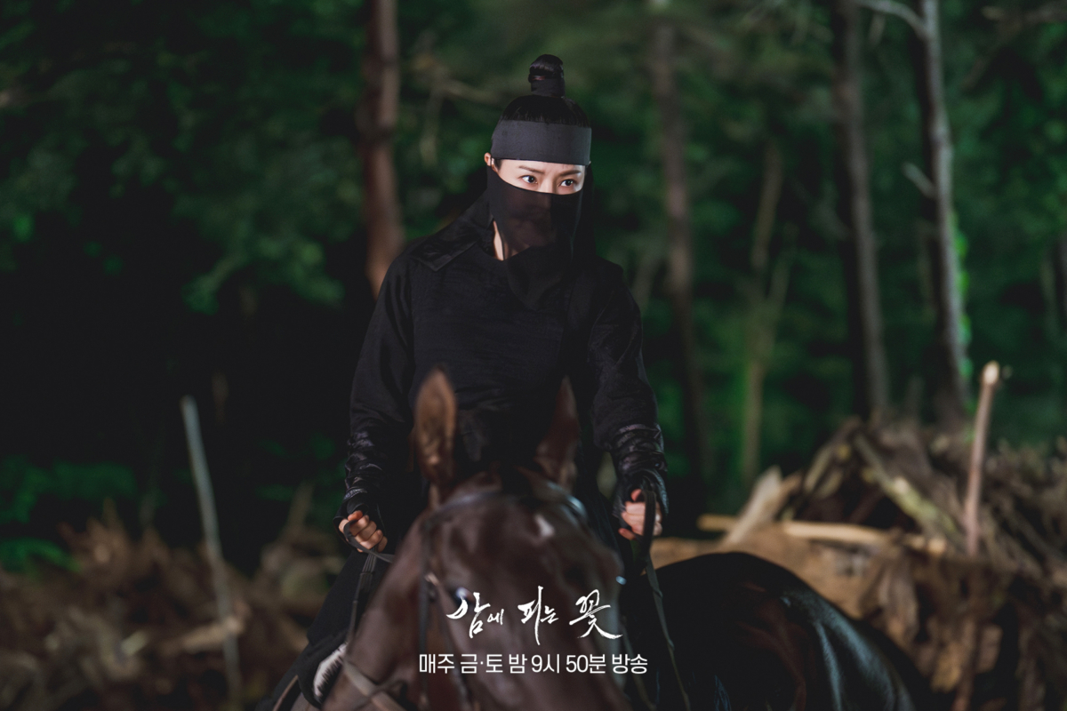 《夜晚盛開的花》必看亮點3劇中對於女性的刻畫十分正面