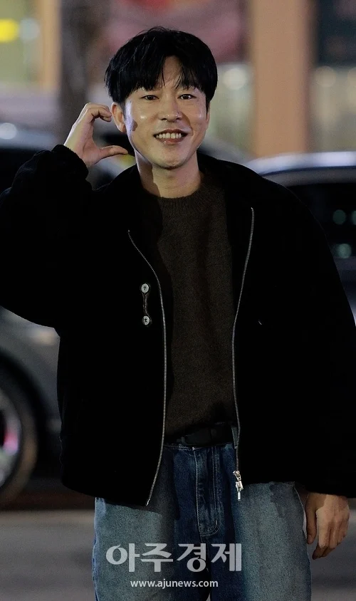 幾天前金重熙出席《和我老公結婚吧》的殺青宴