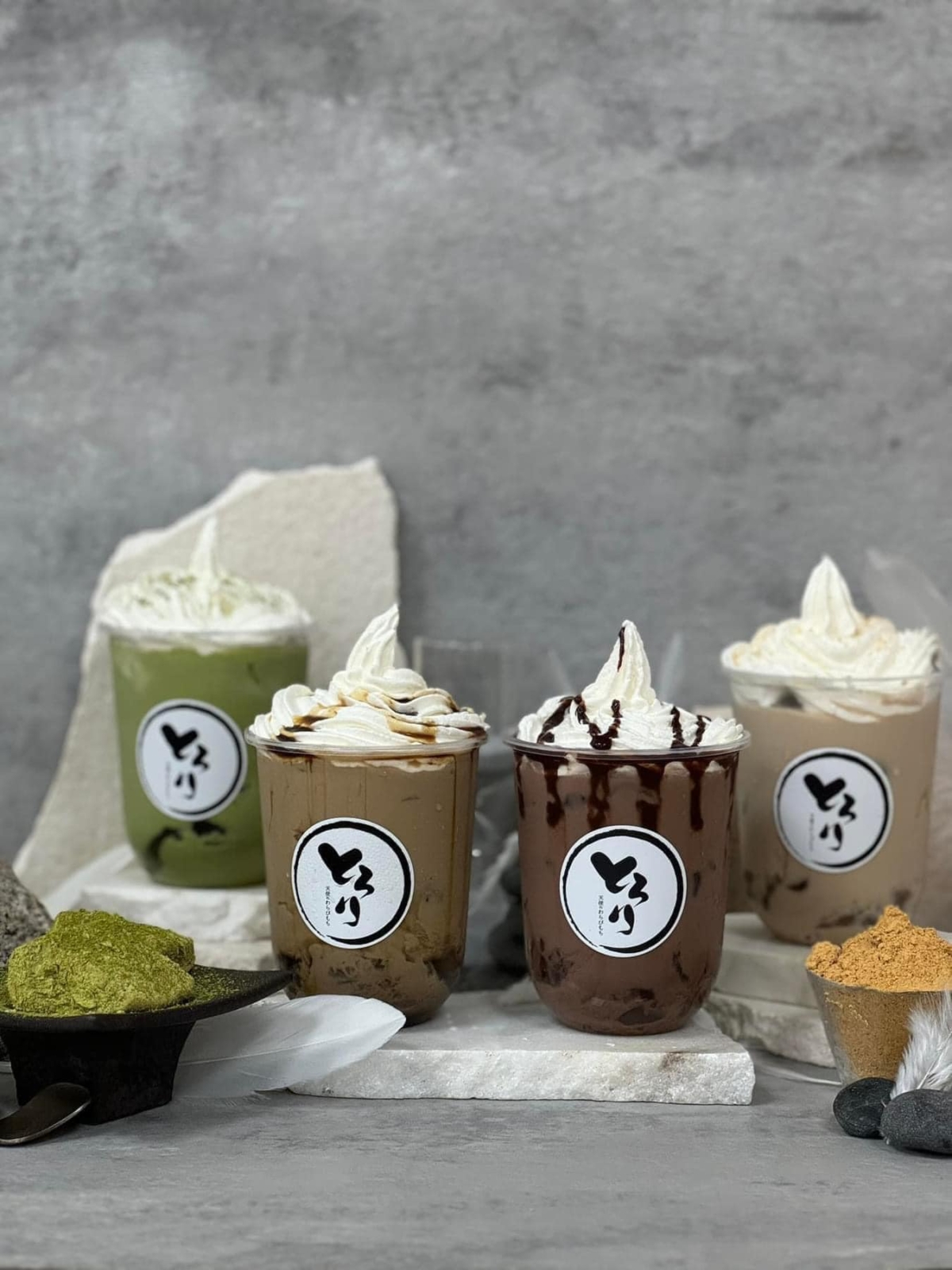 「Torori天使蕨餅」手搖飲系列繽紛可口。