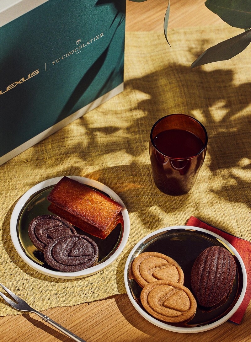 畬室巧克力x Lexus推出全新客製化甜點禮盒。