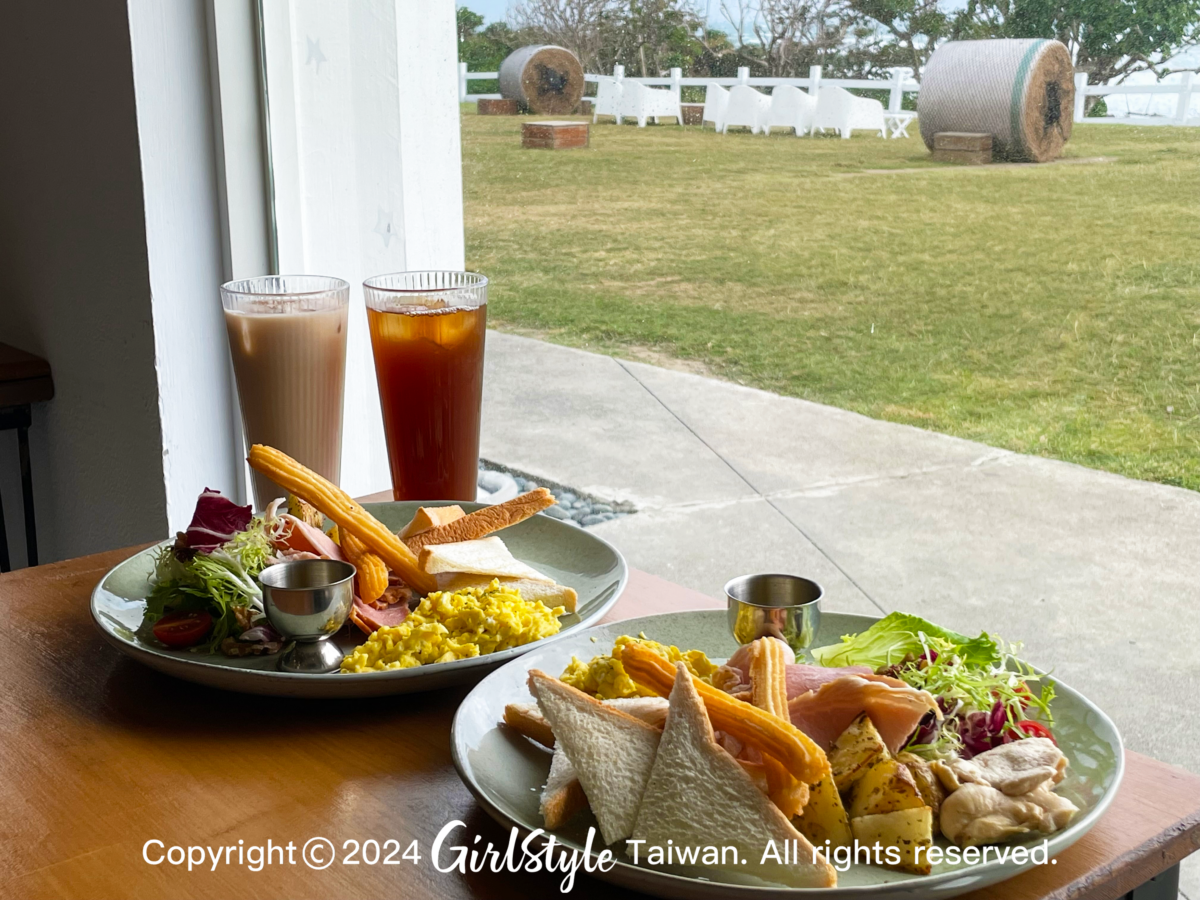 民宿供應豐盛早餐盤