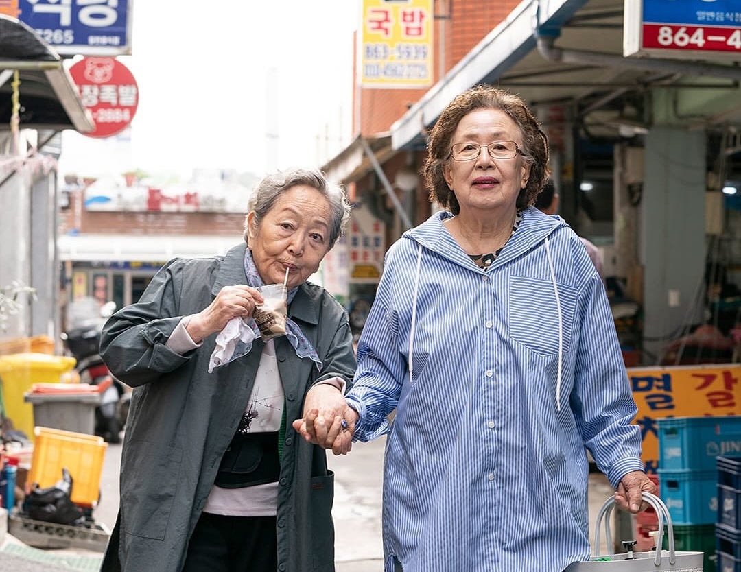 羅文姬&金英玉一生積累的友情與《野餐》的兩位主角也相似