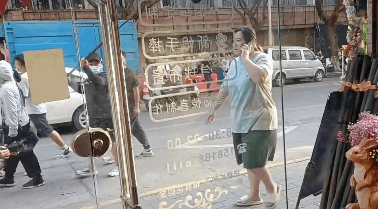 賈玲拍攝電影《熱辣滾燙》初期的身材