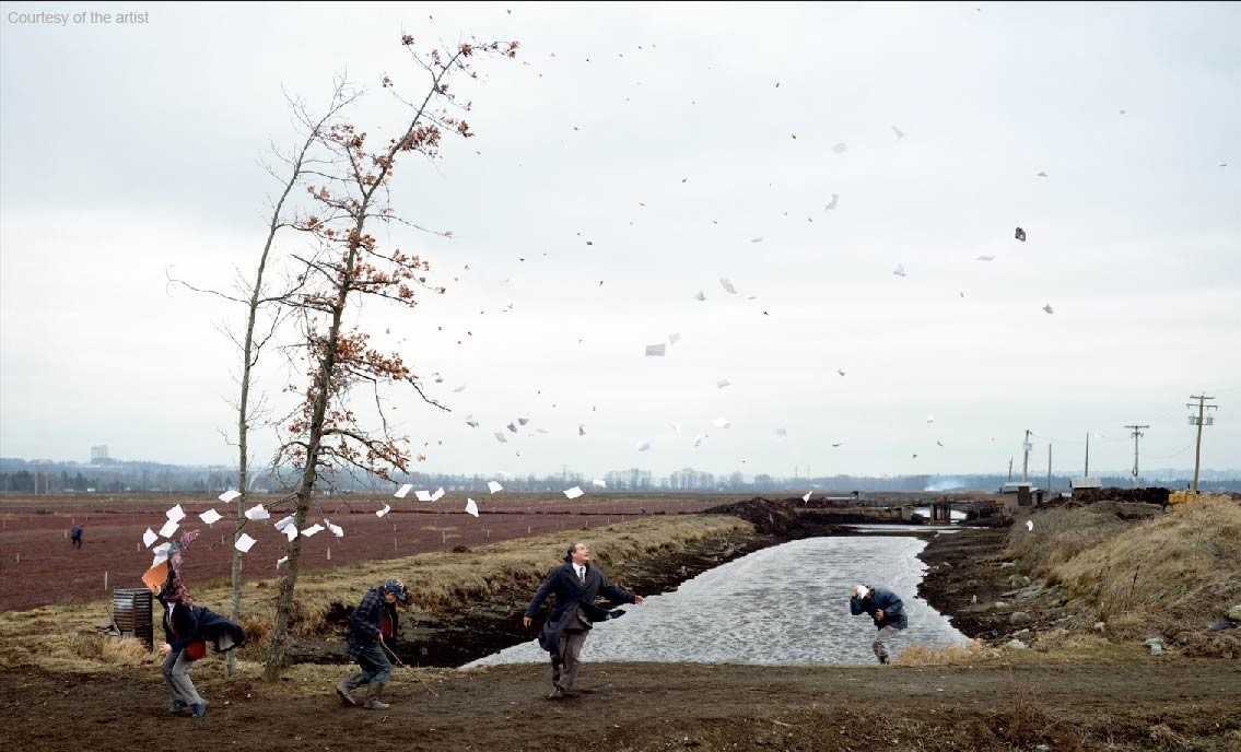 傑夫．沃爾（Jeff Wall）《A Sudden Gust of Wind (after Hokusi) 》