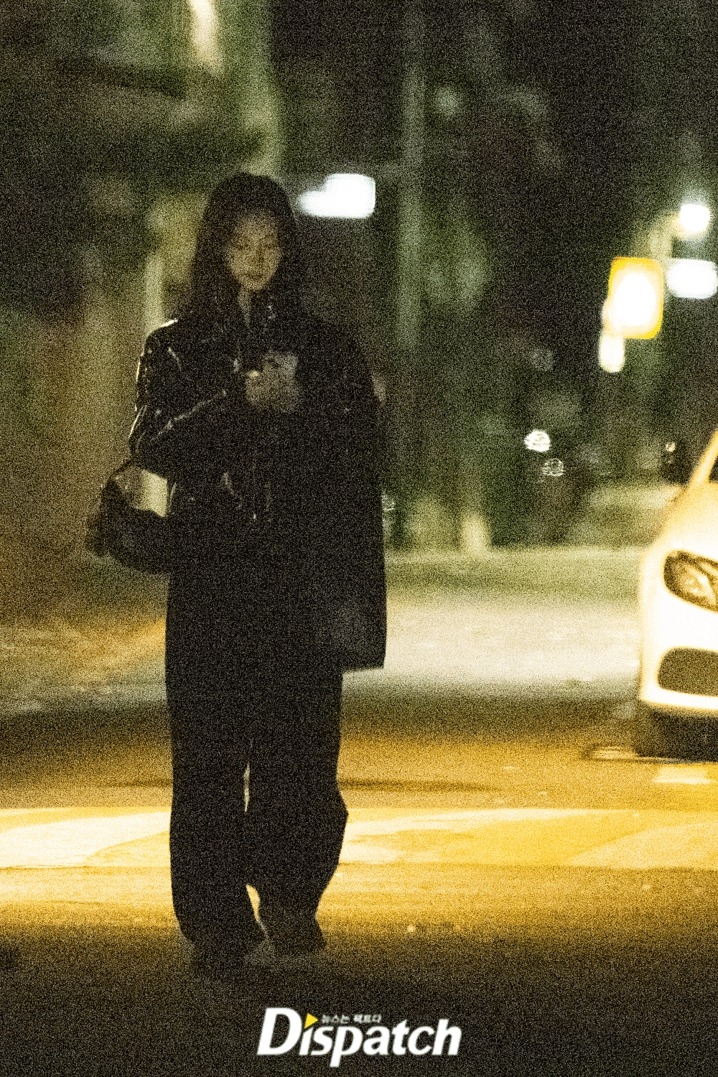 D社曝光李宰旭與Karina的約會照