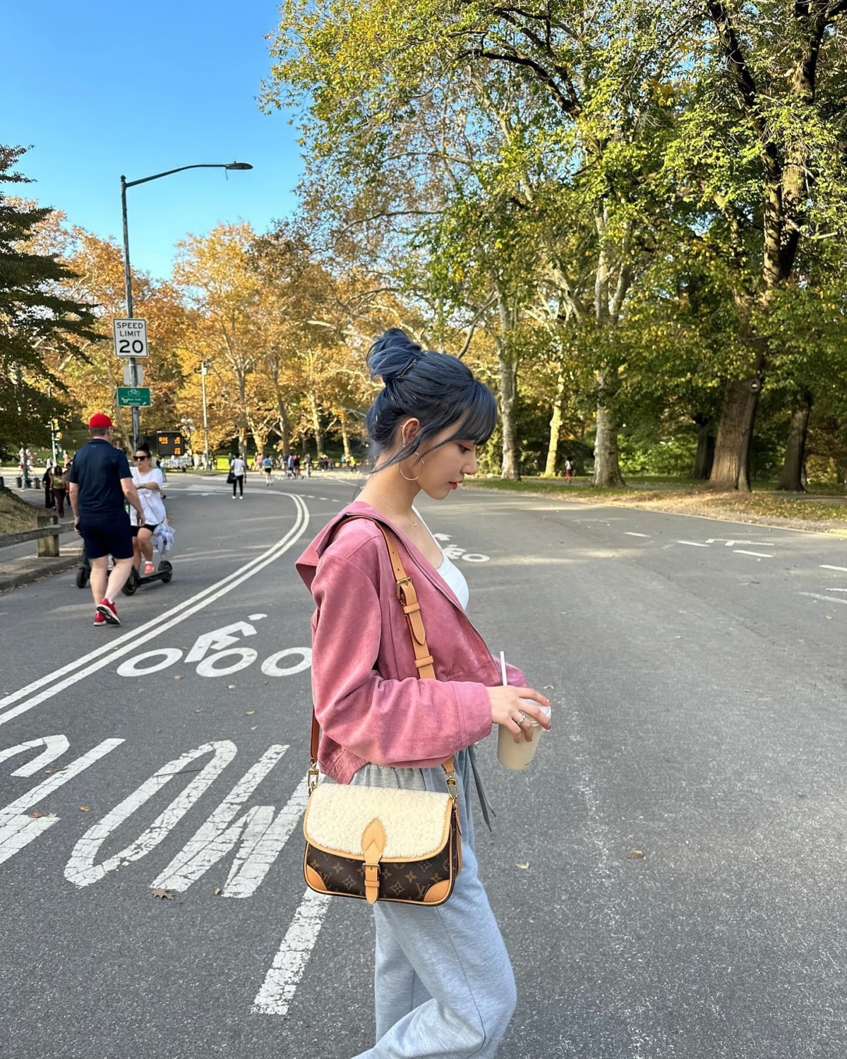 LE SSERAFIM 宮脇咲良