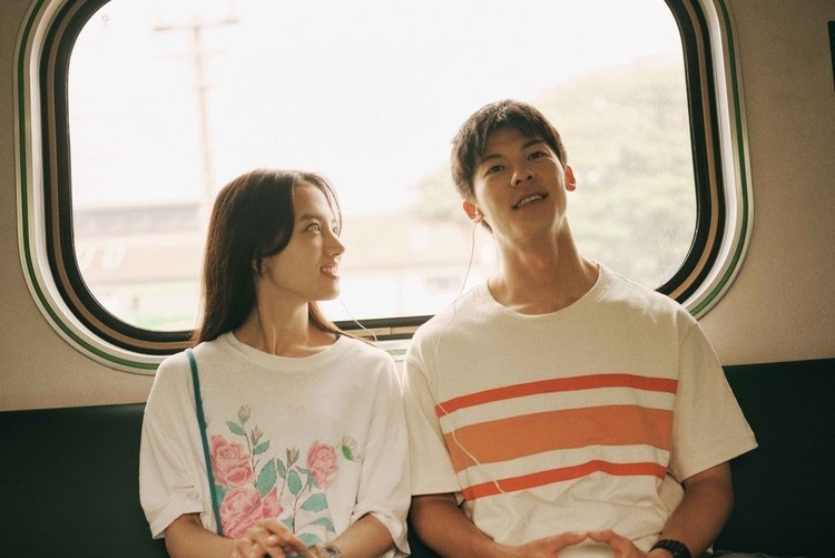 《青春18×2 通往有你的旅程》許光漢、清原果耶純愛戀曲令人感動無限。