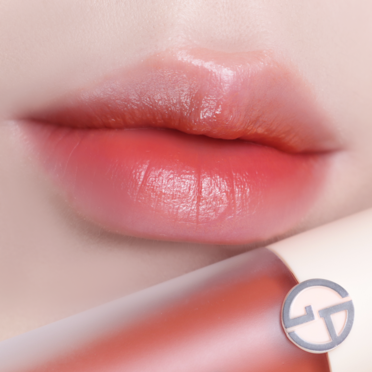 Giorgio Armani「奢華絲緞訂製水唇釉 裸粉限定版」#02冷煙白桃＋#04冷煙西柚